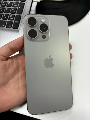 iPhone 15 pro max 512gb