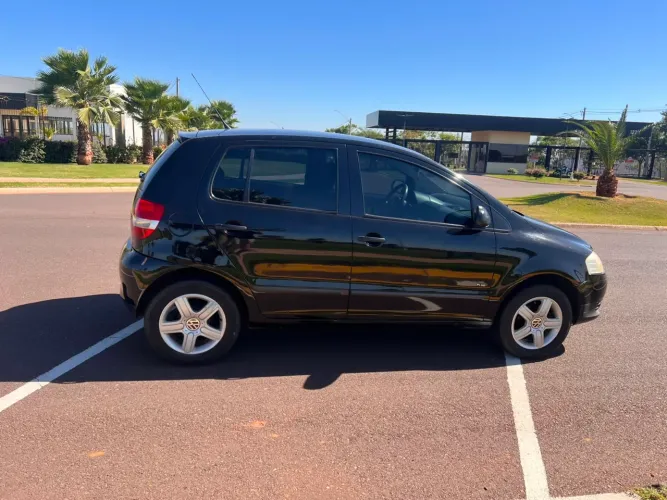 Volkswagen Fox Plus 1.6mi/ 1.6mi Total Flex 8V 4P 2008