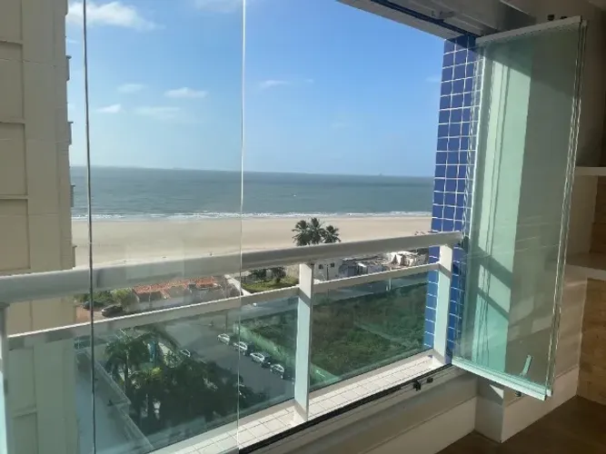 Apto com Vista mar - 2 suites