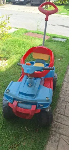 Carro Bandeirantes 