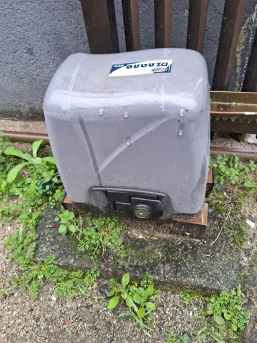 Vendo motor de portão automático 