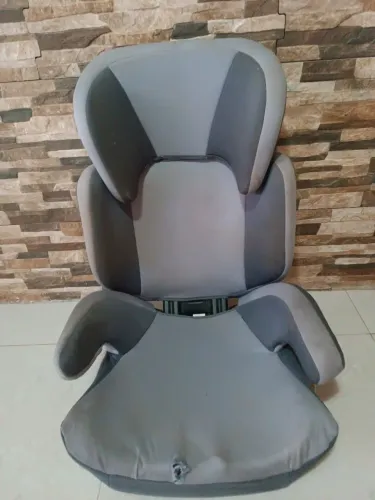 Cadeira infantil para auto 