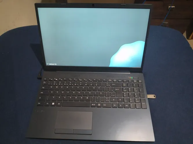 Vaio FE15 Ryzen 7 5700U, 4GB RAM, 512GB SSD NVME M.2