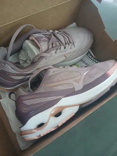 Tênis mizuno feminino novo n35