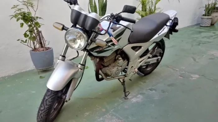 Twister 250 modelo 2008