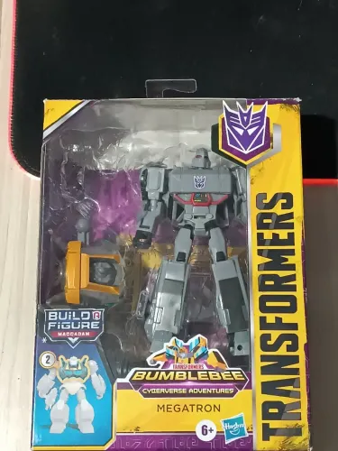 Hasbro Megatron Cyberverse