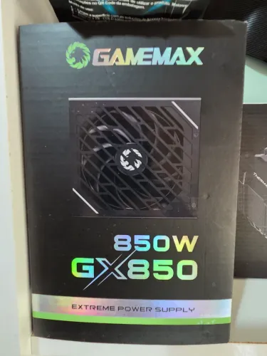 Fonte GX850 Modular Gamemax - Pouco usada