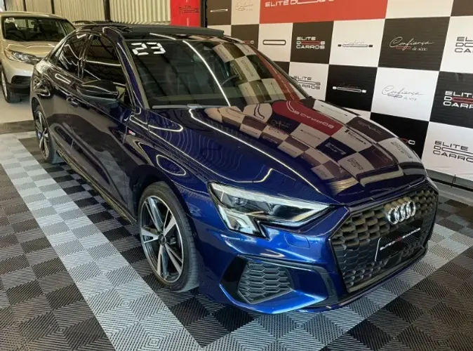 Audi A3 Sed. Perform. Black 2.0 TFSI S-tronic 2023