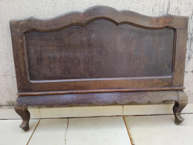 Cabeceira imbuía para decoração em espelho