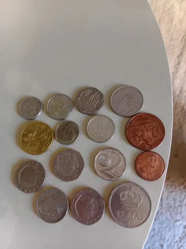 Coleção diversos hobby.. algumas achadas com dectotor de metal