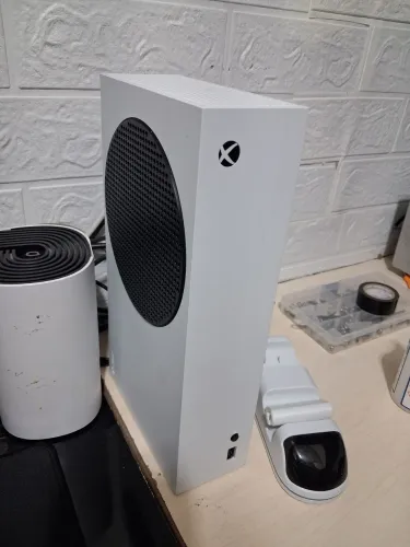 Xbox series s com caixa