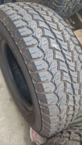 Par de pneus 245/70 R16