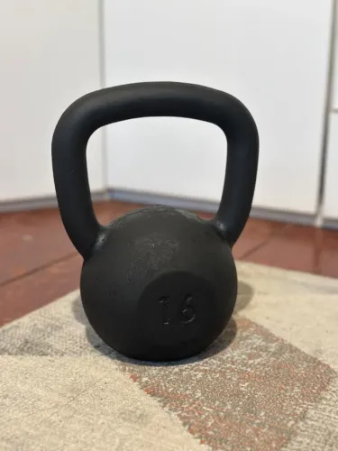 Kettlebell EM ÓTIMO ESTADO