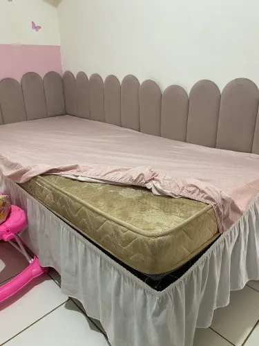Cama box com colchão