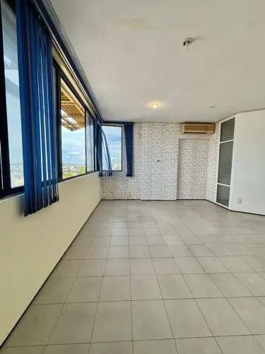 Sala Comercial 50 m2 - Edifício Atrium - Aleixo - Em frente ao Fórum Henoch Reis e SEFAZ