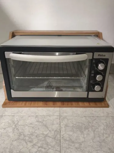 Forno elétrico, valor 250 aberto a negociar.
