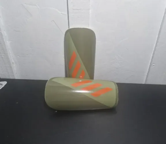 Caneleira de Futebol Adidas X Lesto - Tam: G