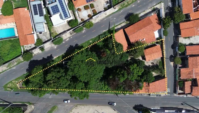 Terreno à venda, 2016 m² por R$ 1.800.000 - Morada do Sol - Teresina/PI
