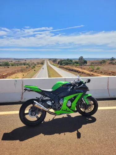 Kawasaki zx10r