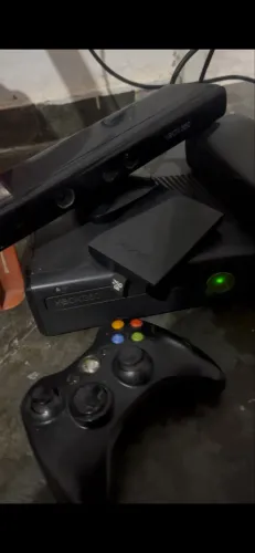 Xbox 360 somente pra retirar peça