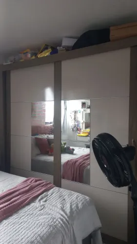 para vender rápido: 2 guardar roupas