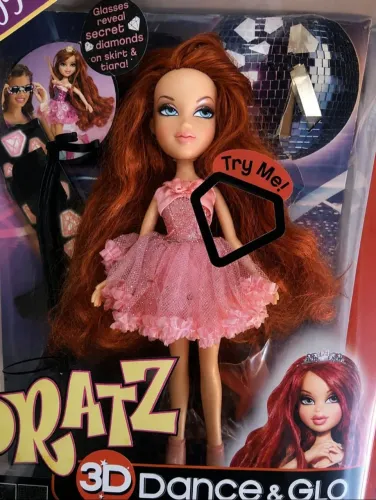 BONECA BRATZ MEYGAN 2011 DANCE & GLOW | PEÇA PREMIUM DE COLEÇÃO | ESTADO EXCEPCIONAL