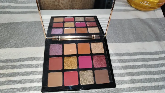 Make B paleta rose OBoticário