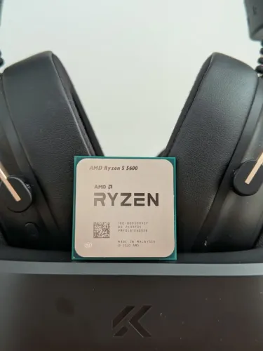 Ryzen 5600 processador AMD AM4 - NOVO- OEM- SEM COOLER - SOMENTE VENDA