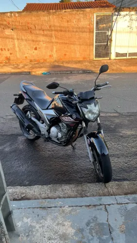 Yamaha YS 250 Fazer/ Fazer L. Edition /blueflex 2015
