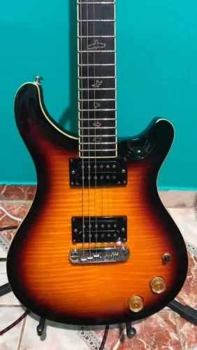 Guitarra Tagima pr200 edição limitada. Com captadores malagoli.