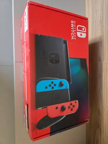 Nintendo switch v2 + acessórios