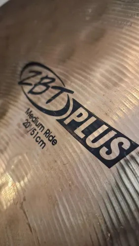 PROMOÇÃO - Prato Ride (condução) de 20" liga B8 - Zildjian Zbt plus 