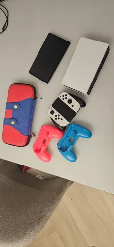 Nintendo swicth OLED desbloqueado