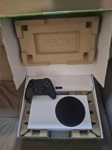 Xbox series s muito novo