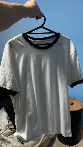 Camiseta Youcom estilosa