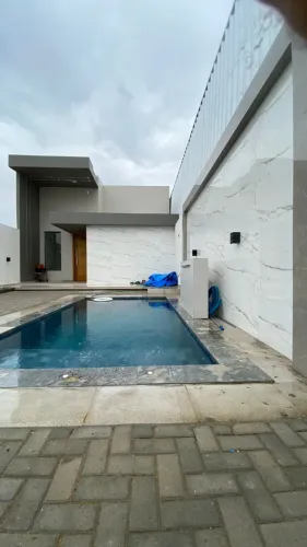 Aluga-se casa 03 quartos no CONDOMÍNIO VALLE DOS SONHOS