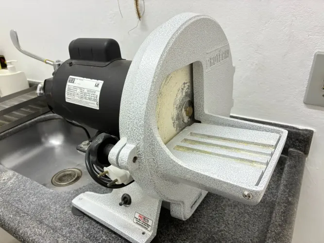 Recortador de gesso Protecno