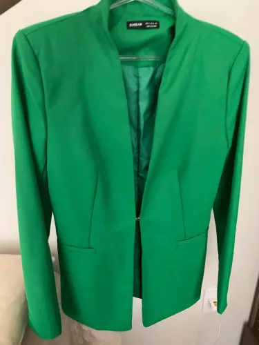 Blazer modelo Zara! Cor verde 
