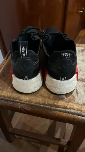 Tênis NMD R1