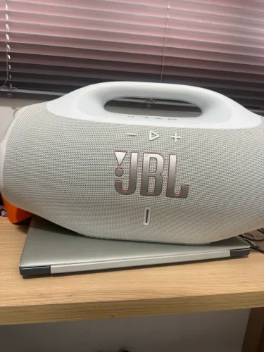 JBL BOOMBOX 4