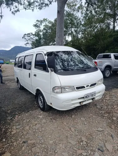Kia Motors Besta GS Grand 3.0 8V 16L Diesel 2004
