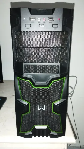 PC Intel Core i7, 16GB RAM, SSD 480GB + HD 500GB