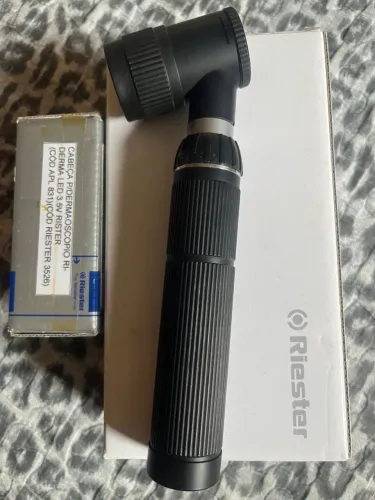Vendo dermatoscopio riester NOVO