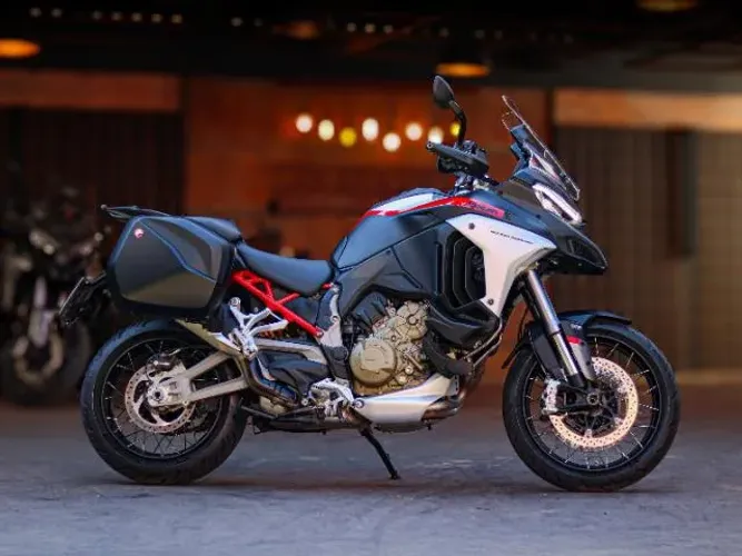 DUCATI MULTISTRADA 1160 V4S 1100 cc