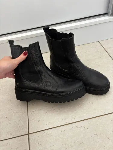 Bota coturno 