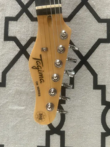 guitarra stratocaster da tagima