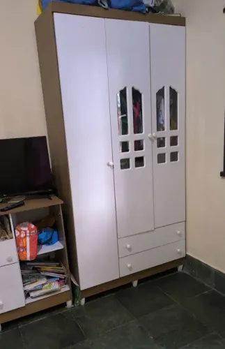 Guarda Roupa Solteiro