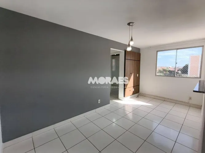 Apartamento com 2 quartos para alugar, 45 m² por R$ 1.300/mês - Residencial Ipanema - Baur