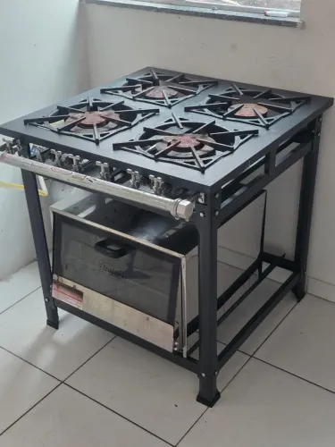 Fogão + forno industrial Itajobi 4 bocas 