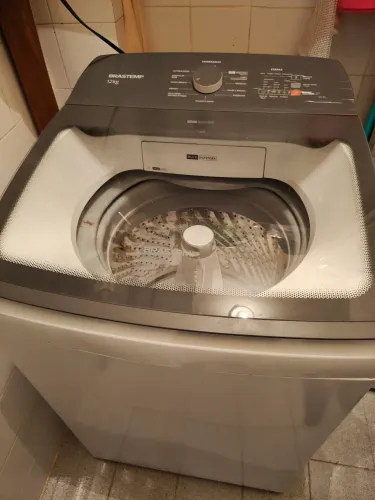 Máquina de Lavar Brastemp 12Kg (usada com pequeno vazamento de água)